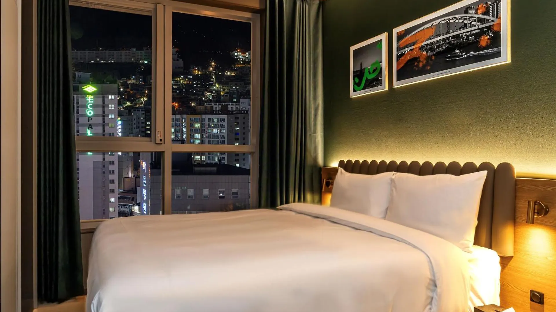 Busan Nampo Cotice The Ground Hotel