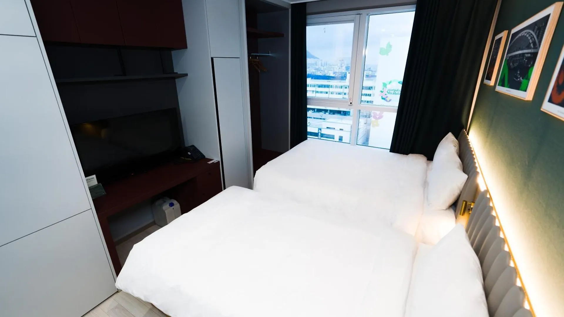 Busan Nampo Cotice The Ground Hotel